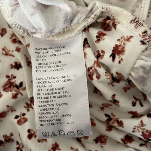 Urban Outfitters Women’s White Ditsy Floral Ruched Cottagecore Ruffle Hem Dress - Picture 9 of 10